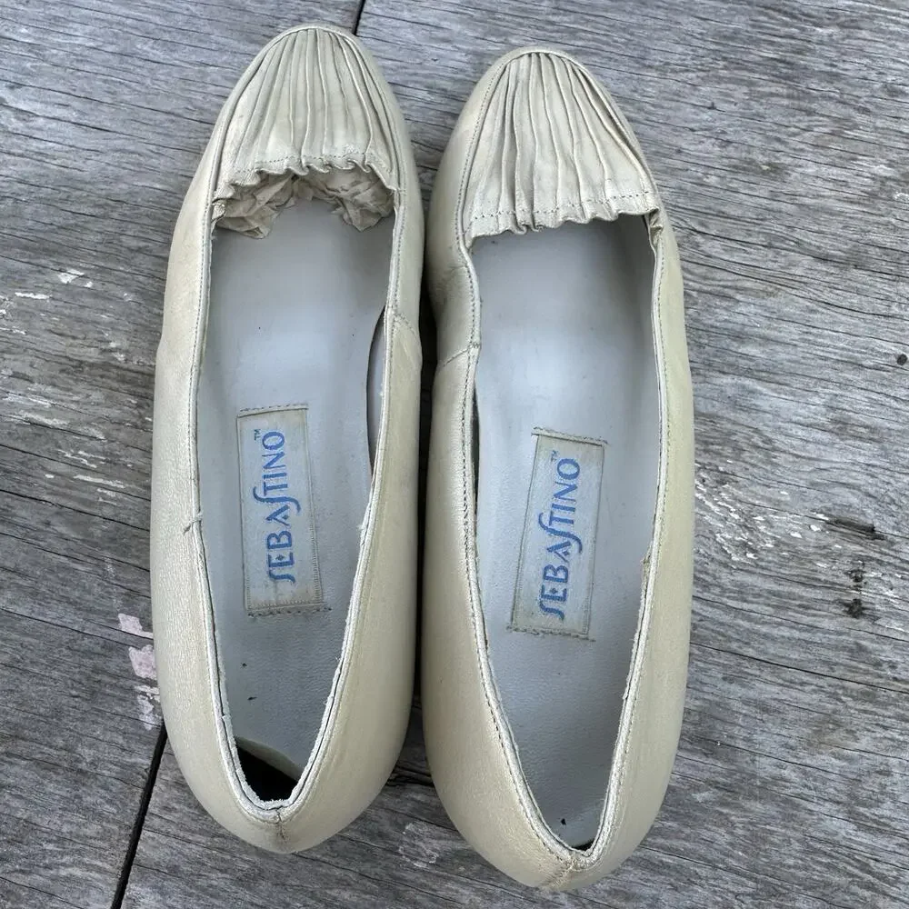 Vintage Sebastino White Faux Metallic Silver Gold Slip On Flats Women’s 8M 925